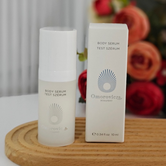 New Omorovicza - The Body Serum  Travel Sample 0.34 oz/ 10 ml - Picture 1 of 1